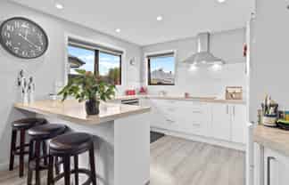 129 Middle Road, Allenton