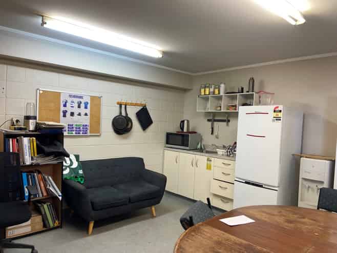 Industrial Workshop with offices, Te Rapa