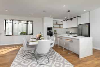 8C Albany Highway, Greenhithe