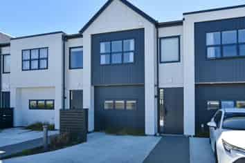 4/25 Evesham Crescent, SPREYDON