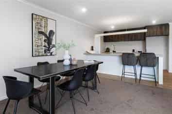 2 Kahikatea Way, Richmond