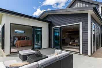 2 Kahikatea Way, Richmond
