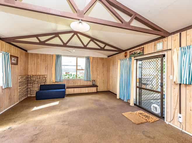 14 Saunders Place, Gonville