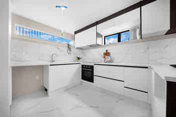 75 Girrahween Drive, Totara Vale