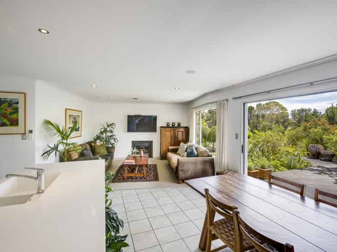 46 Hikanui Drive, Havelock North