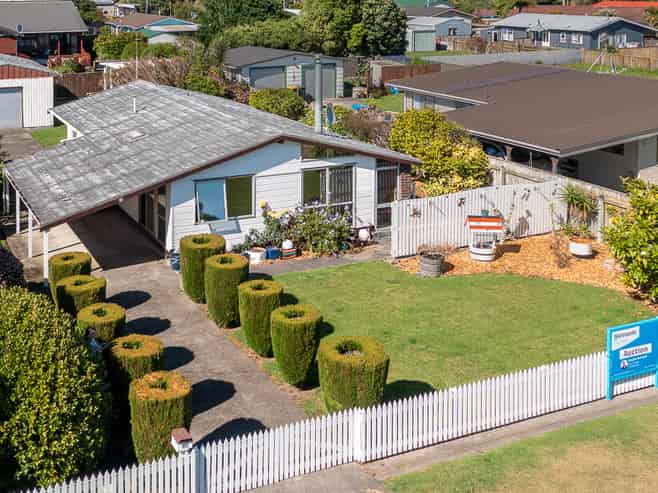 97 Rangiuru Road, Otaki Beach