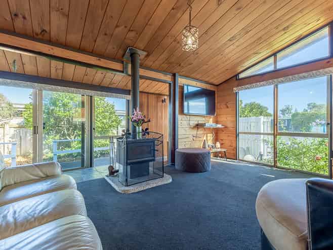 97 Rangiuru Road, Otaki Beach