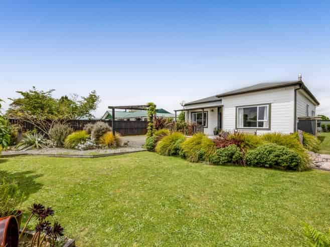 57  Fenton Street , Stratford