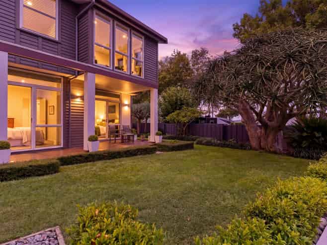 6 Beresford Street, Bayswater