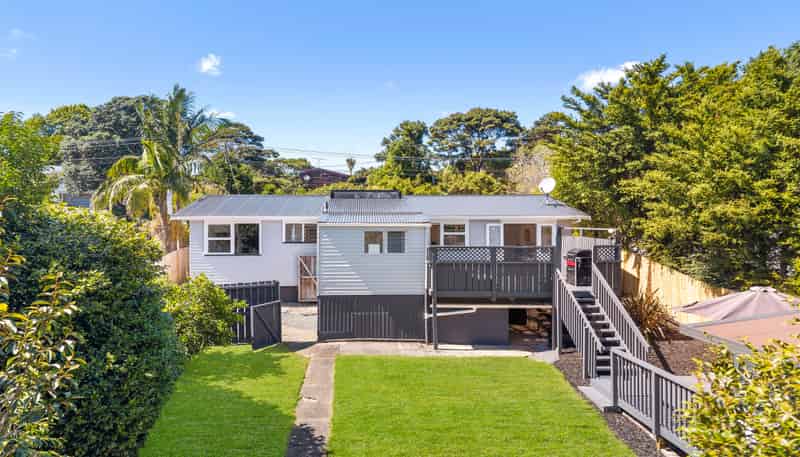38 Eskdale Road, Birkdale