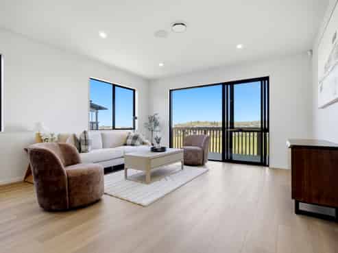 8 THOMASON CRESCENT, Pokeno