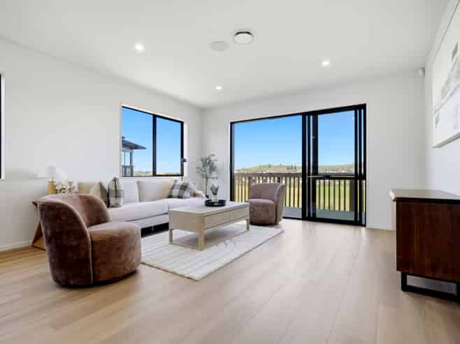 8 THOMASON CRESCENT, Pokeno