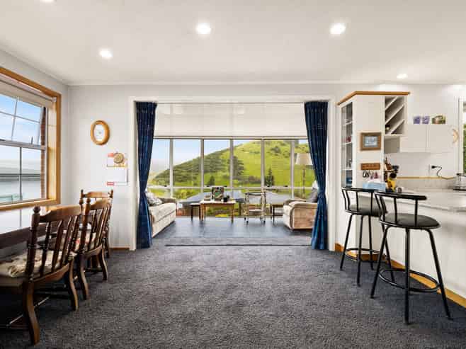 38 Mulford Street, Concord