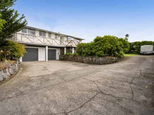 8A Tybalt Street, Stratford