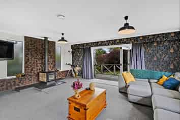 8A Tybalt Street, Stratford