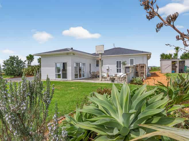 89 Brown Road, Kaiwaka