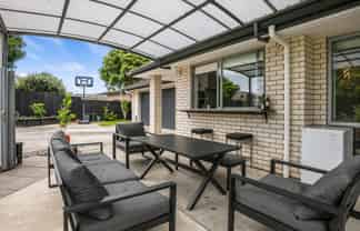 12 Preston Drive, Katikati