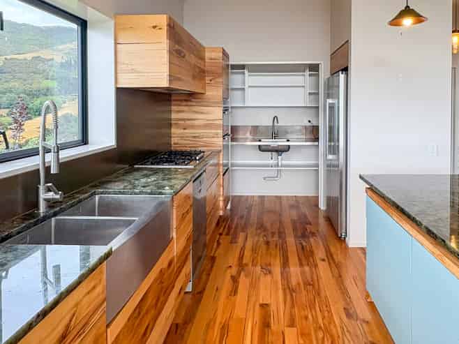 12 Hollybank Lane, Governors Bay