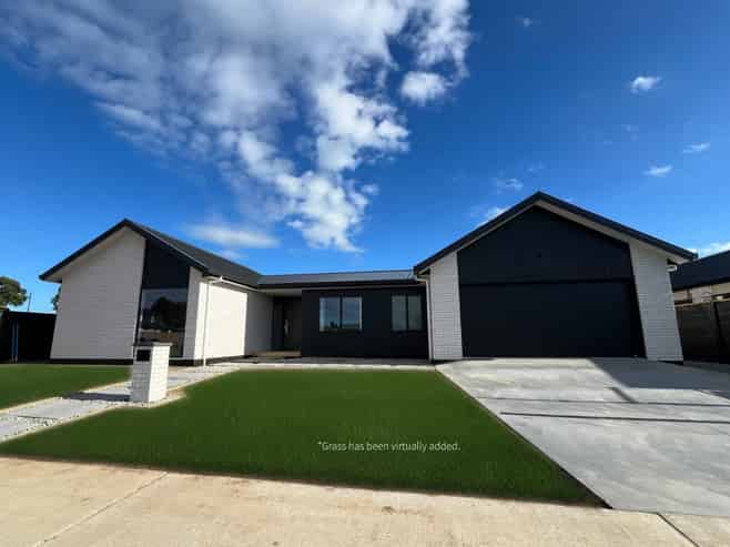 17 Boyce Crescent, Cambridge