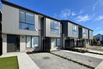 18 Paapaakiri Loop, Takanini