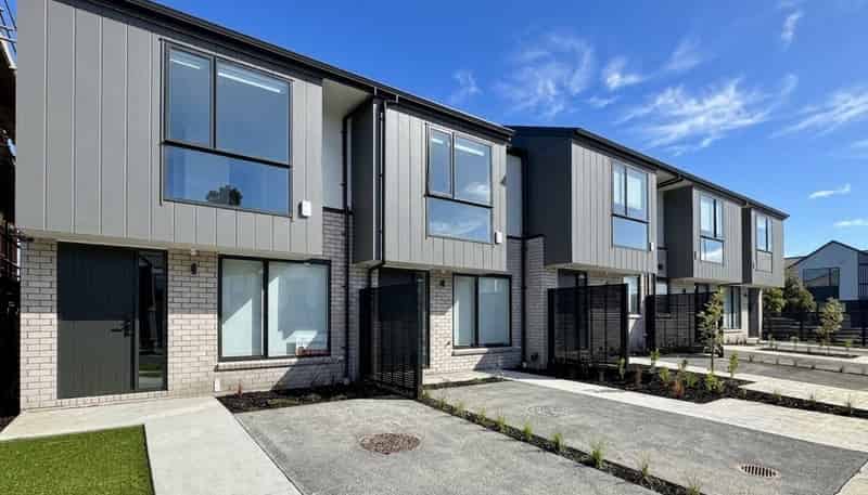 18 Paapaakiri Loop, Takanini