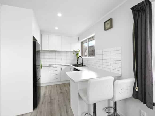 282 Te Rapa Road, Beerescourt