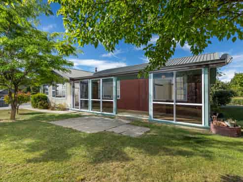 27 Achilles Place, Wanaka