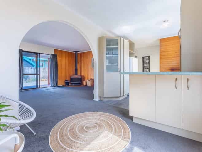 11 Atua Street, Waikanae Beach