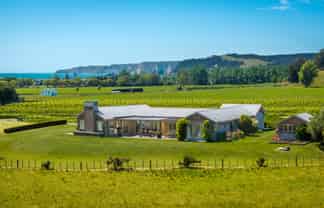 62 Home Road, Haumoana