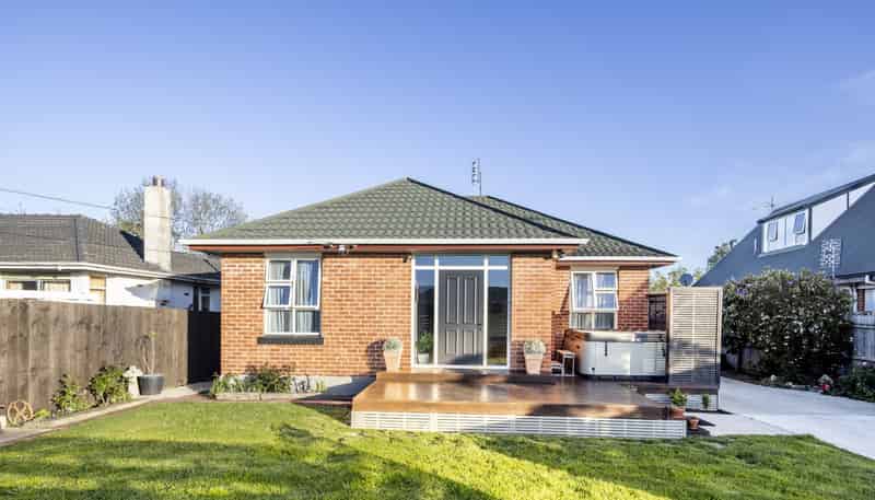 264 Highcliff Road, Shiel Hill