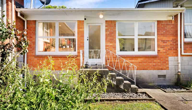 6/12 Raines Avenue, Forrest Hill