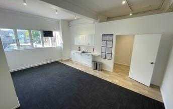  292 Broadway, Newmarket
