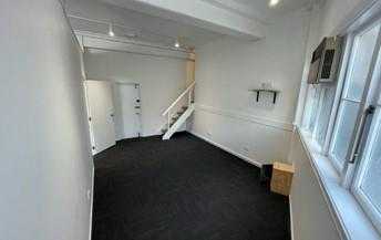  292 Broadway, Newmarket