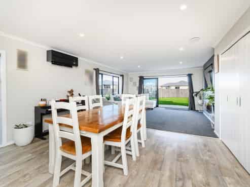 21 George Street, Bulls