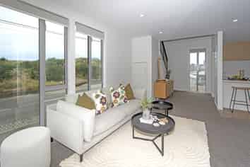 1/246 Marine Parade, New Brighton