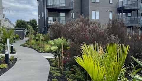 8/8 Glidepath Road, Hobsonville