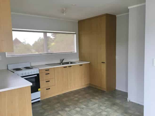 11B Helicon Place, Sunnynook