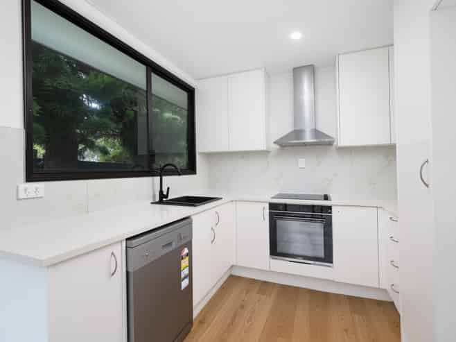 2/16 Cameron Place, Ranui