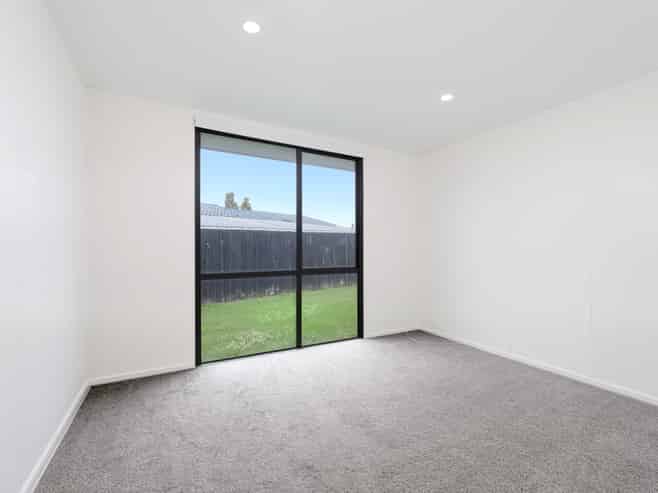 2/16 Cameron Place, Ranui