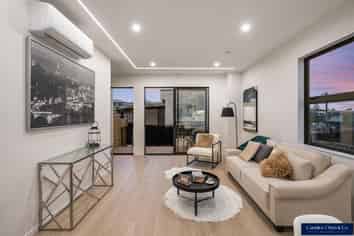 4/16 Binsted Road, New Lynn