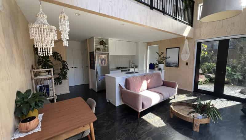 16C Peace Avenue, Moturoa