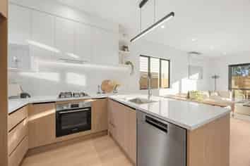 51, 53, 55 Whiteywood Street, Westgate