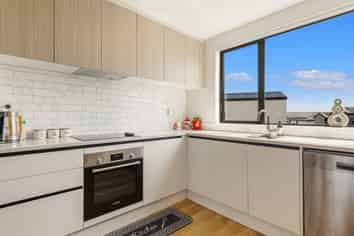 169b Wainui Road, Millwater