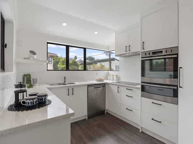 1/459 Beach Road, Murrays Bay