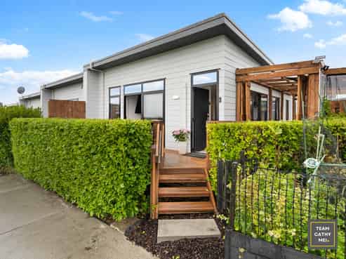 13 Kapuarangi Lane, Papakura