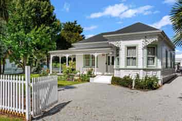 15 Cheeseman Road, INNER KAITI