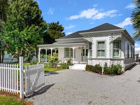 15 Cheeseman Road, Inner Kaiti