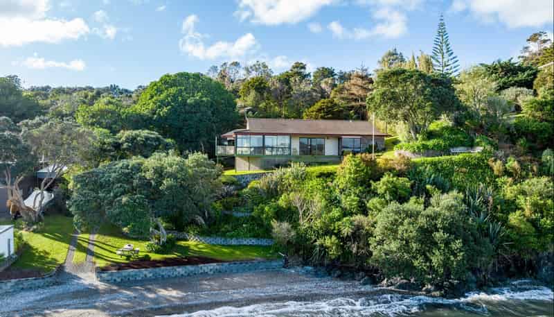 20 Manganese Point Road, Tamaterau