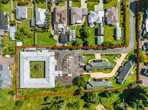 Healthcare investment with long-term leaseback