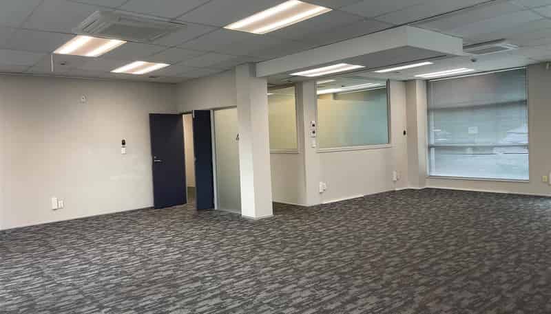  LGF, 77 Grafton Road, Grafton